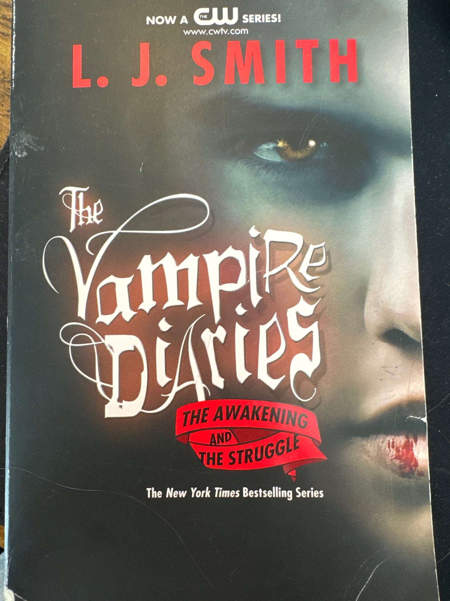 The Awakening / The Struggle (Vampire Diaries, Books 1-2)
