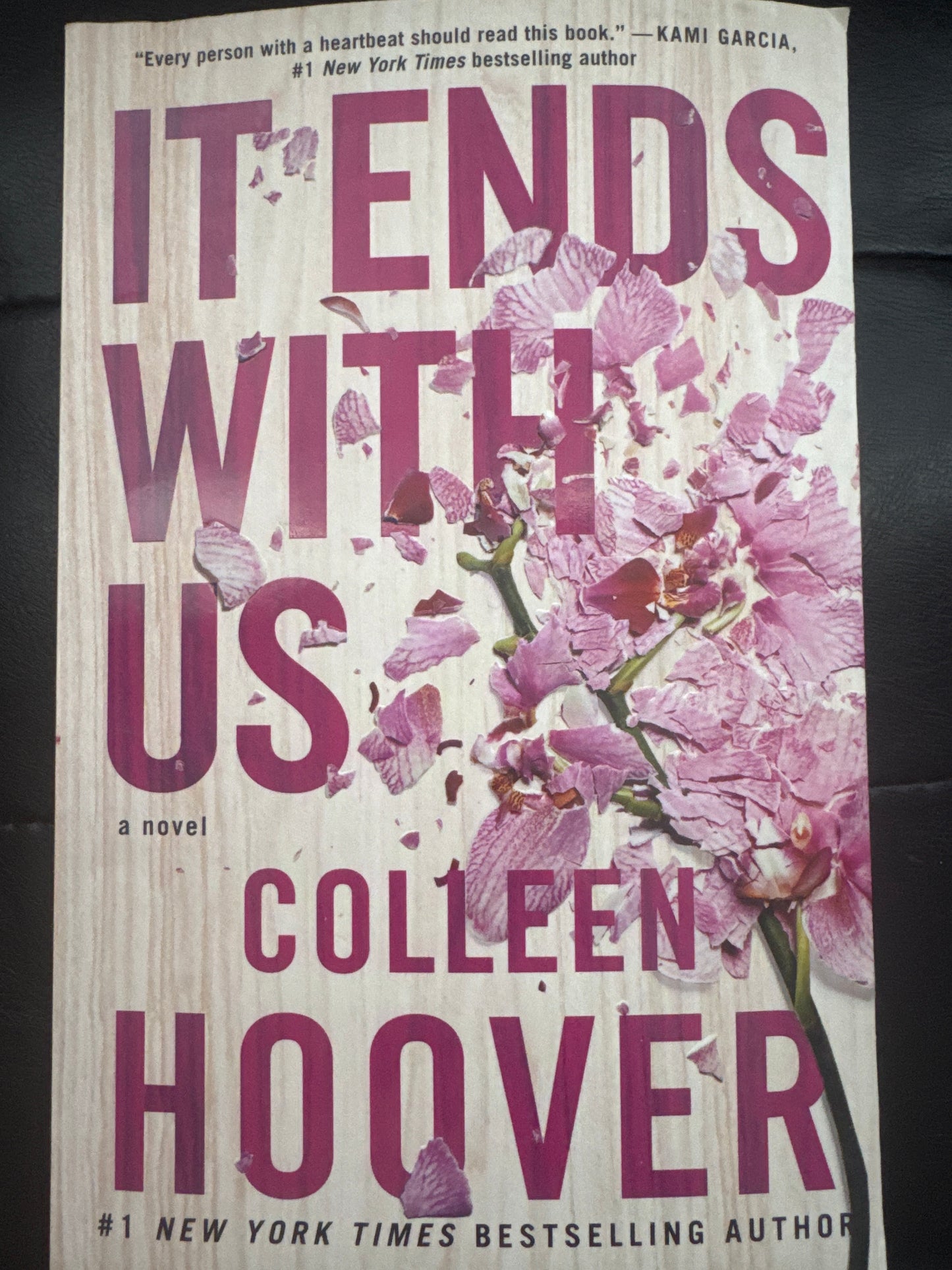 It Ends with Us (Book 1) by Colleen Hoover