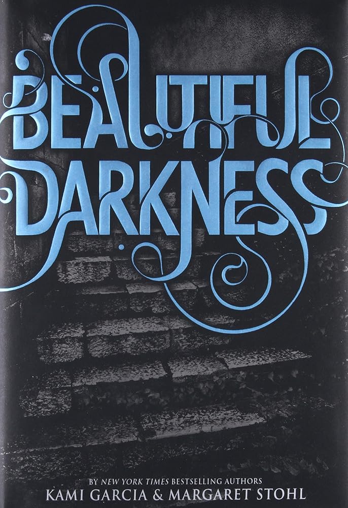 Beautiful Darkness (Beautiful Creatures, 2) cover image