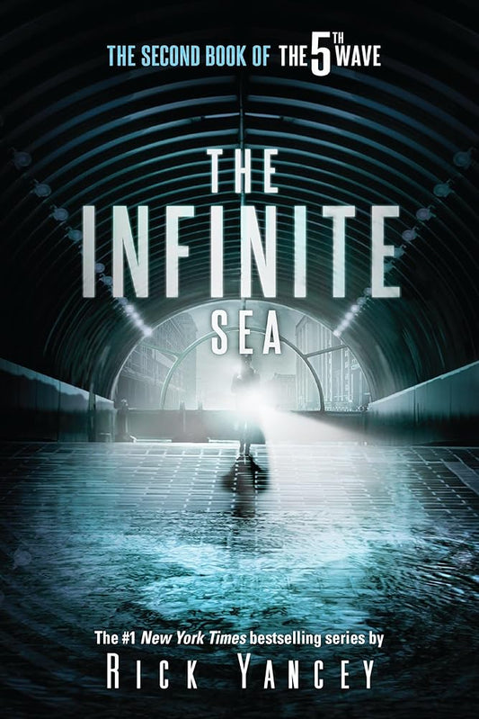 Infinite Sea: The Second Book of the 5th Wave: 2 cover image