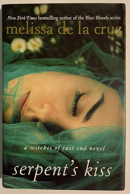 Serpent's Kiss: A Witches of East End Novel (Witches of East End, 2) cover image