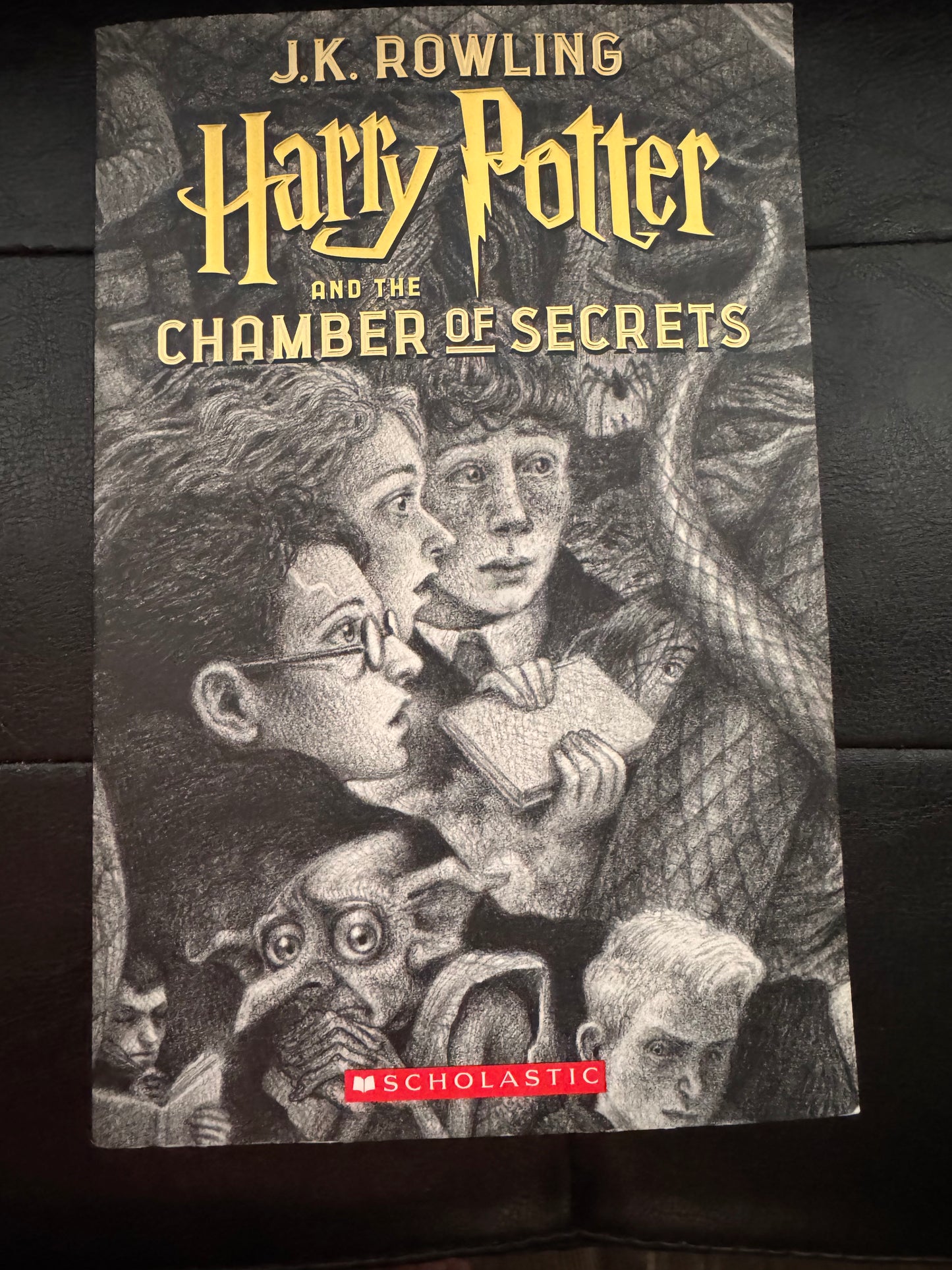 Harry Potter and the Chamber of Secrets (Harry Potter, Book 2) by J.K. Rowling